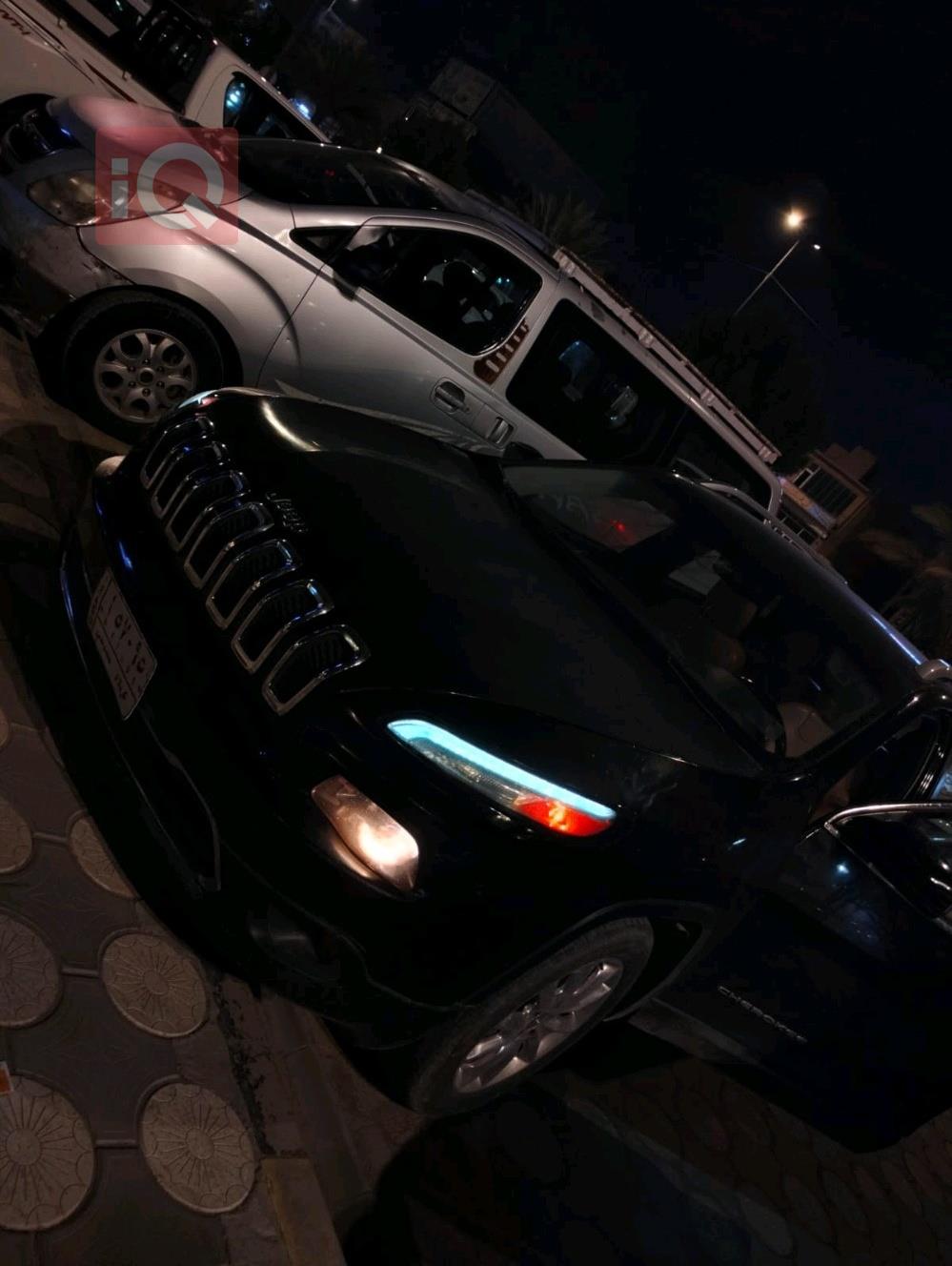 جيب شيروكي